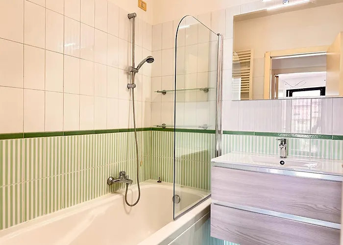 Quadrilocale 3 Camere, Terrazzo, Garage, In Centro 公寓 *